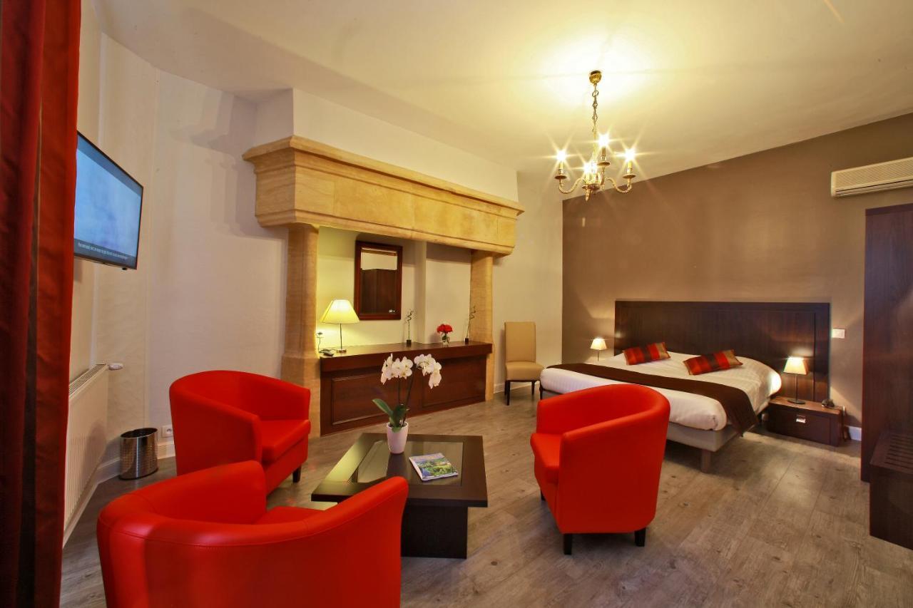 Hotel La Hoirie Сарла-ла-Канеда Номер фото